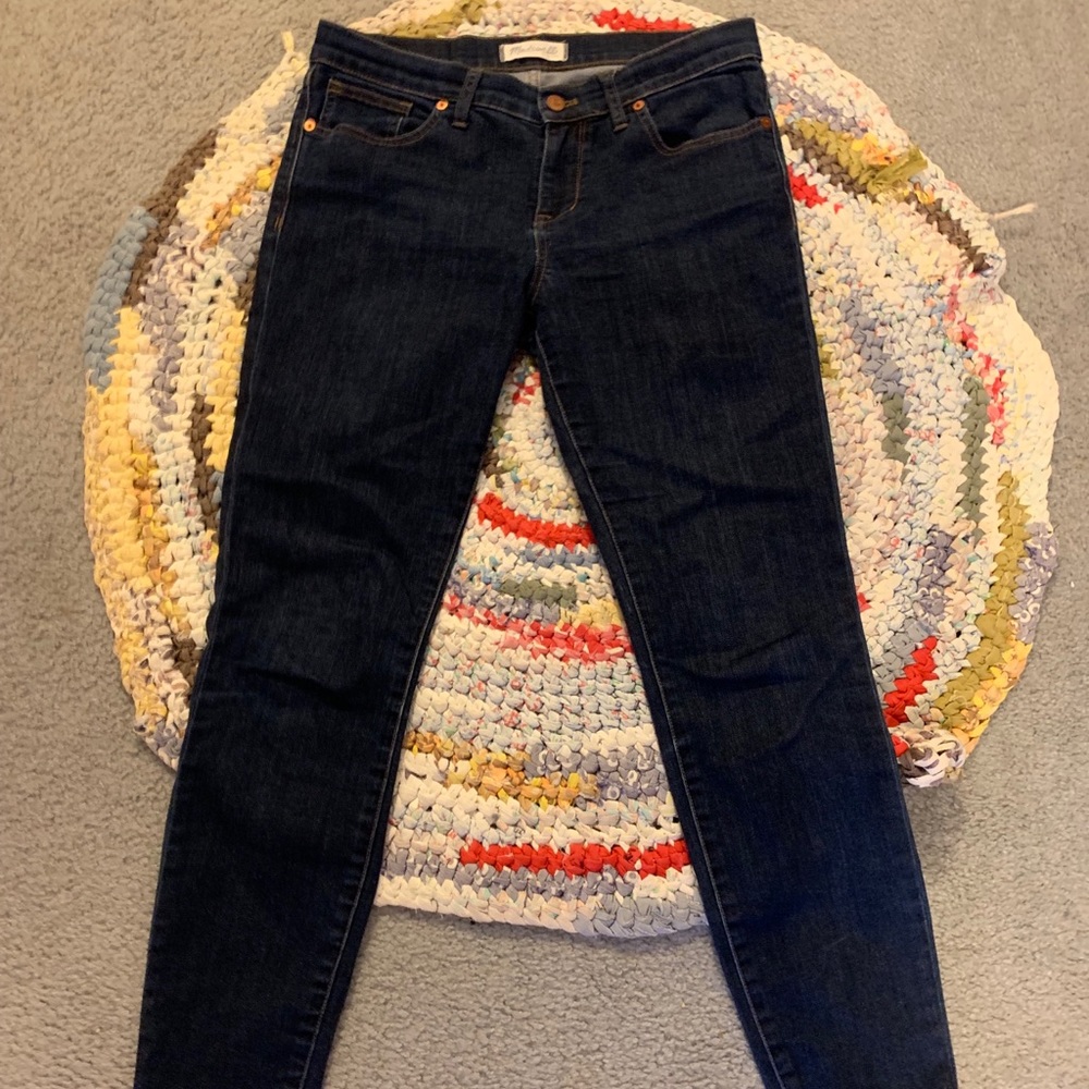 Skinny skinny dark wash jeans